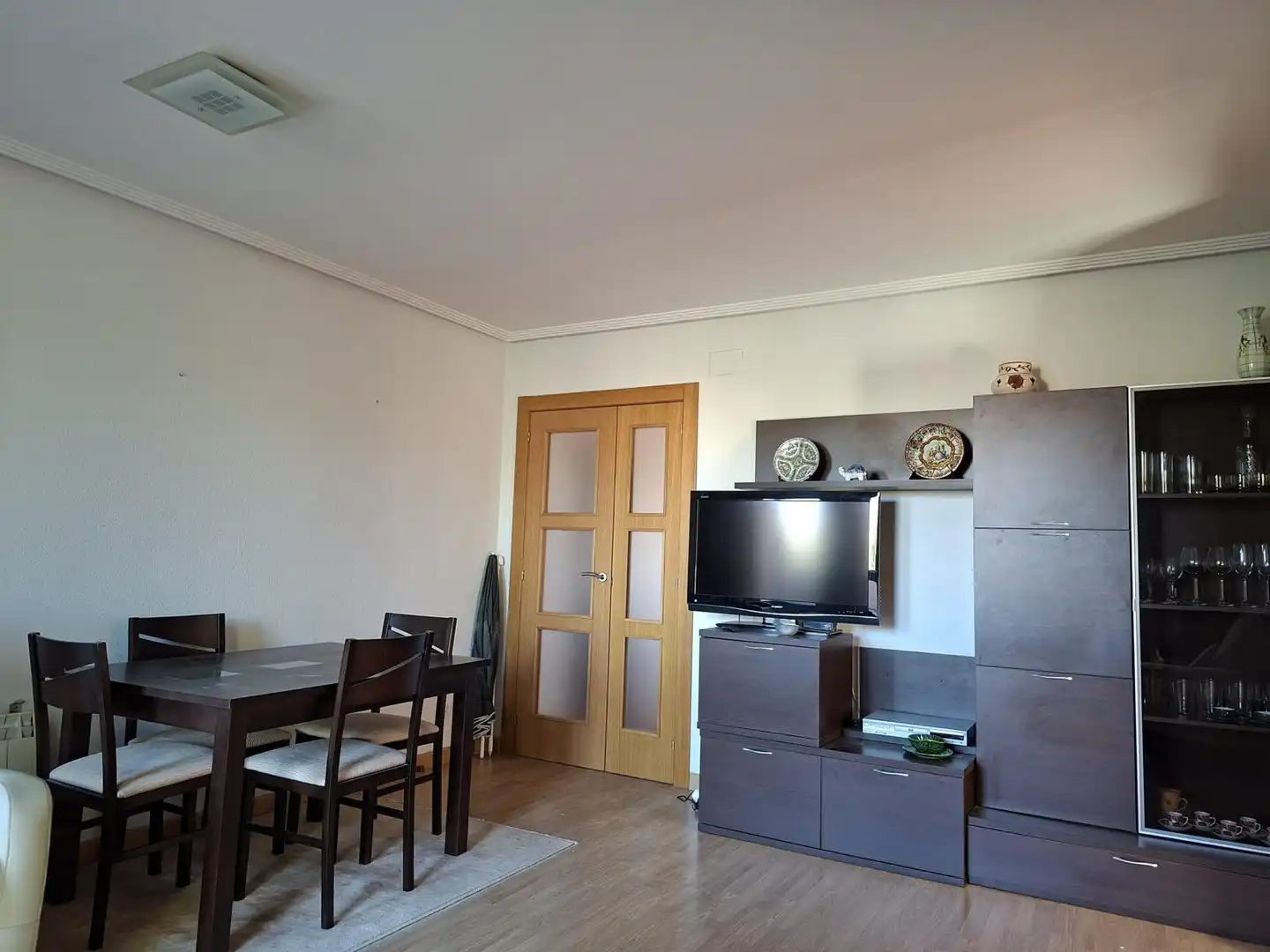 Wohnzimmer von Wohnung zur Miete in Arapiles mit Heizung, Parkett und Terrasse