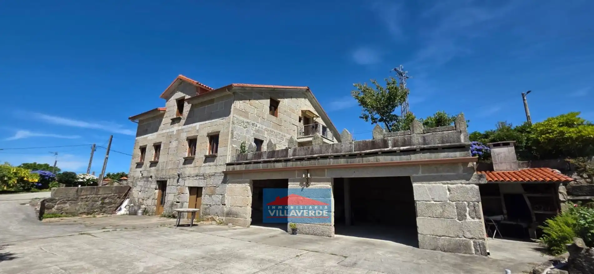 Vista exterior de Casa o chalet en venta en Marín con Trastero y Amueblado