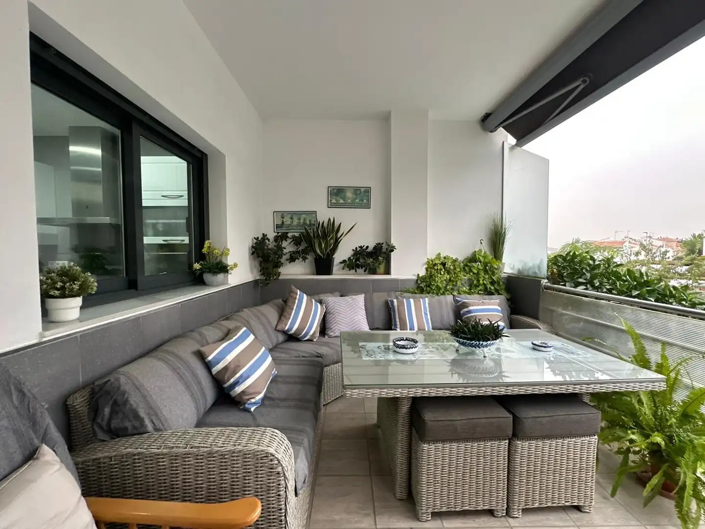 Terrassa de Casa o xalet en venda en Vélez-Málaga amb Aire condicionat, Calefacció i Jardí privat