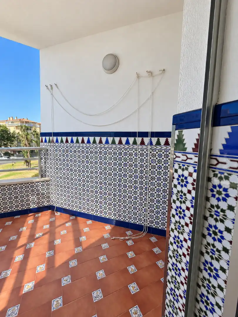 Flat with pool for sale in Valdelagrana, imagen 6