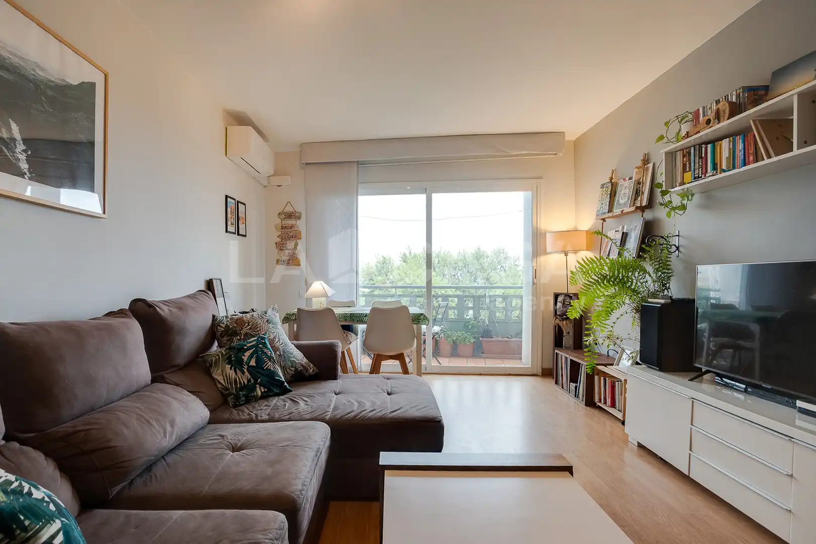 Sala de estar de Piso en venta en Can Tintorer - Can Tries