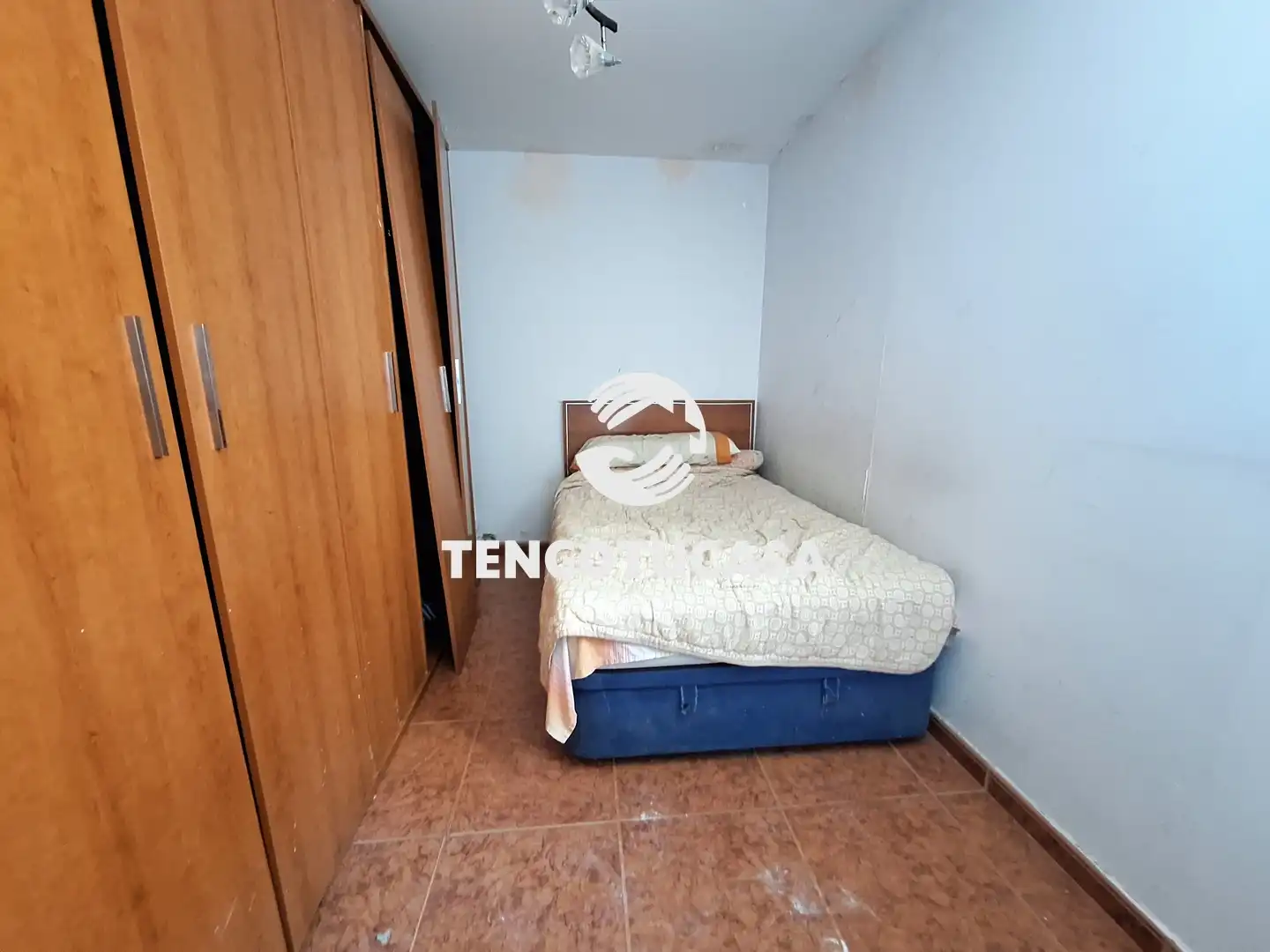 Habitación de Piso en venta en Madrid con Amueblado y Horno