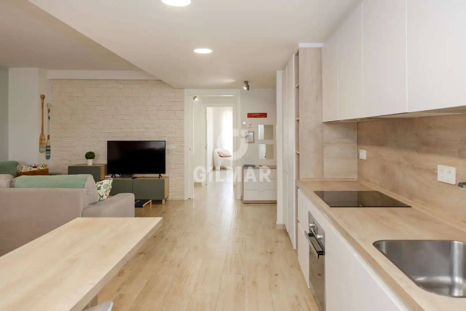 Vista exterior de Apartament en venda en Estepona amb Calefacció, Jardí privat i Piscina