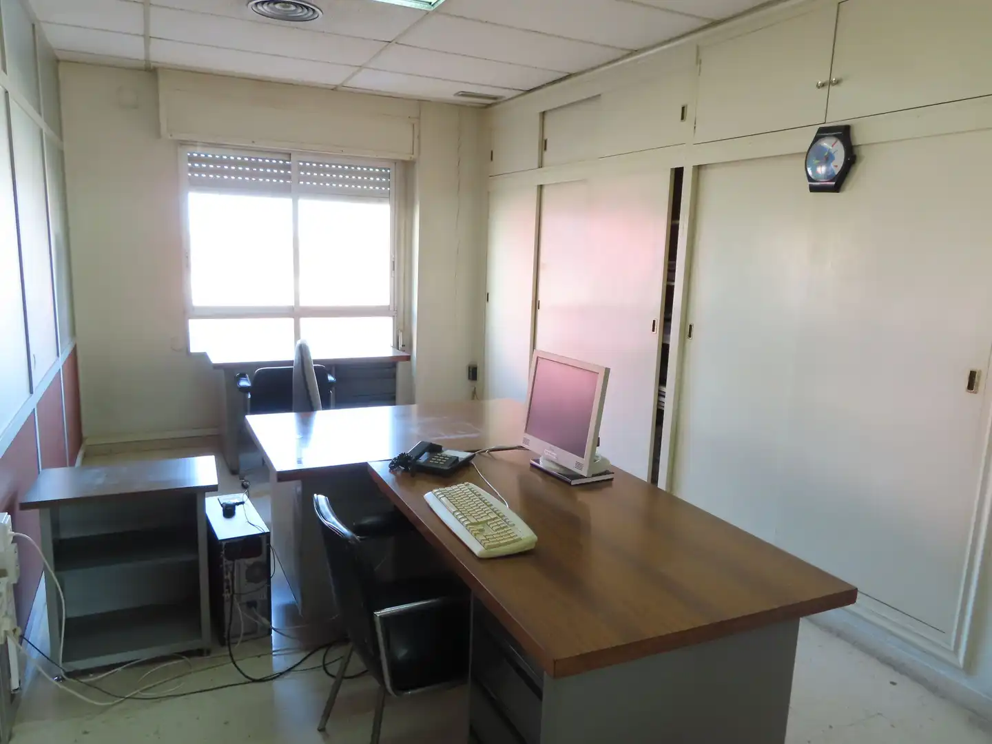 Büro zur Miete in Cartagena mit Klimaanlage und Möbliert