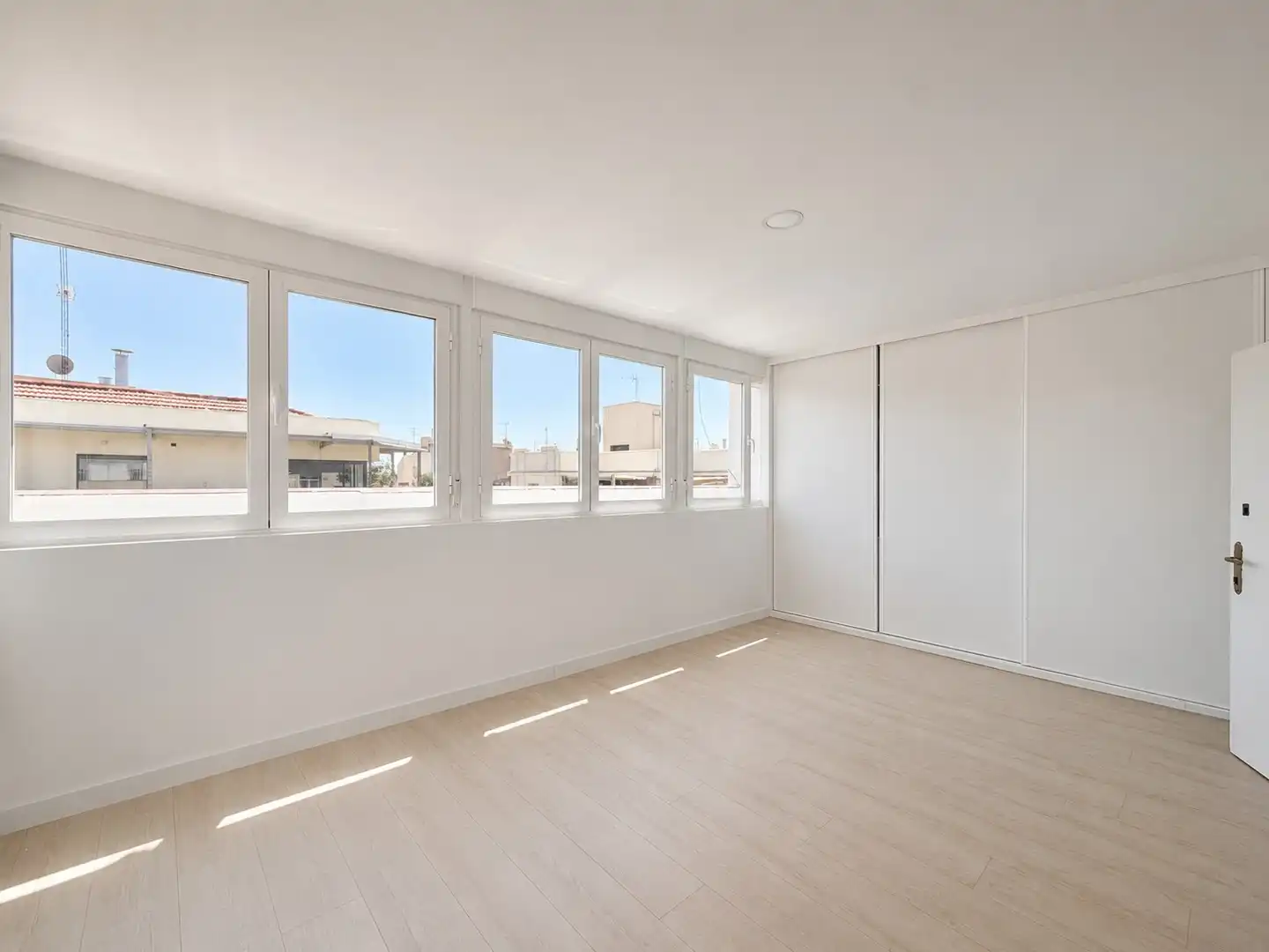 Bedroom of Attic for sale in Madrid  with Heating, Terrace and Alarm