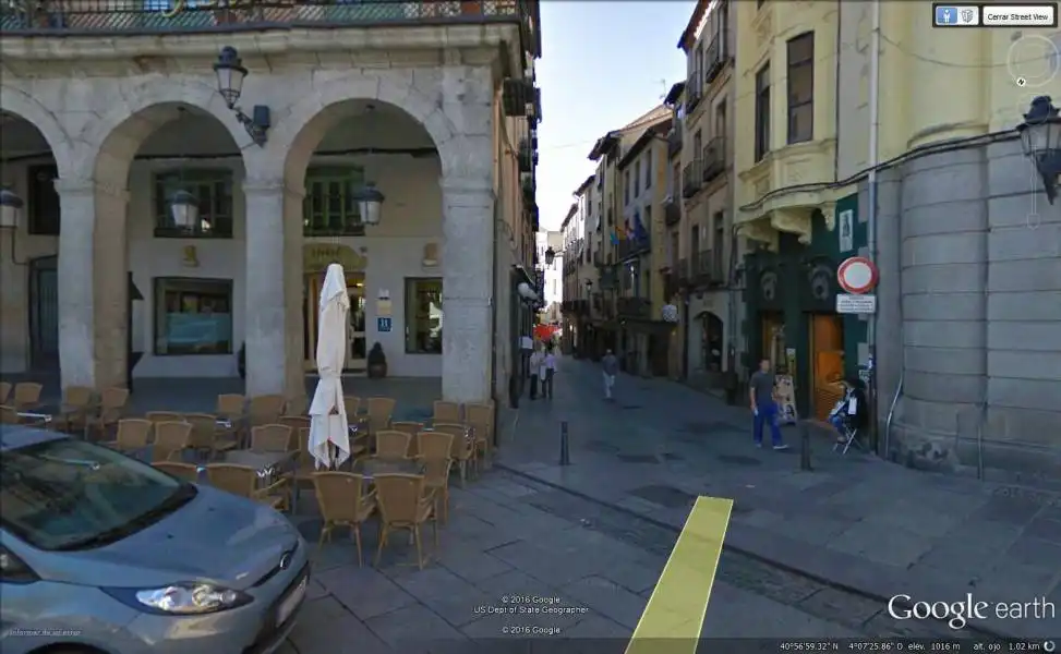 Vista exterior de Oficina de alquiler en Segovia con Calefacción