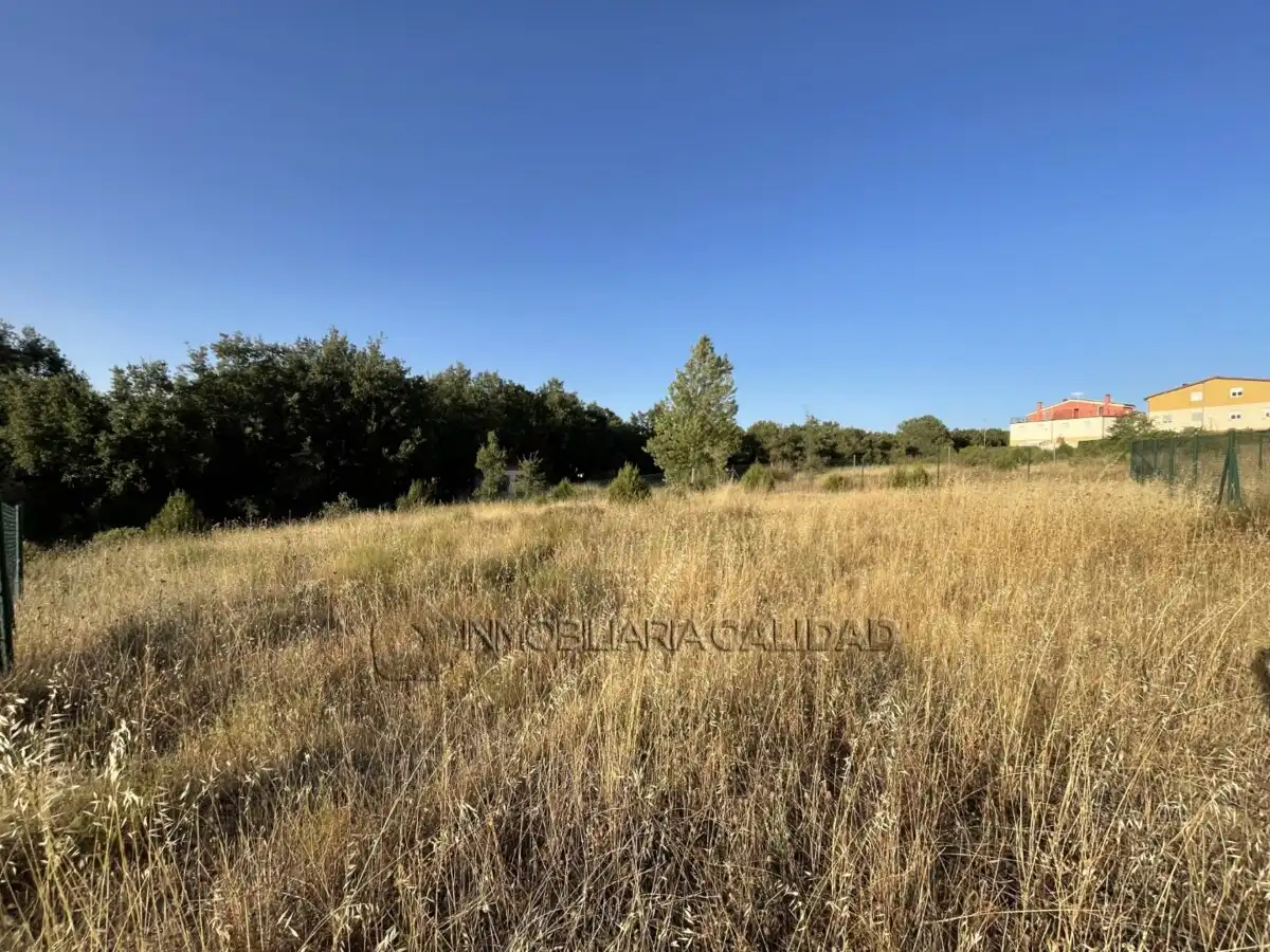 Residencial en venda en Valdorros