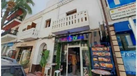 Foto 2 de Casa adosada en venda a Pm-810, 77, Santa Eulària, Santa Eulària des Riu