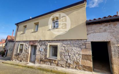 Vista exterior de Casa o xalet en venda en Ibeas de Juarros