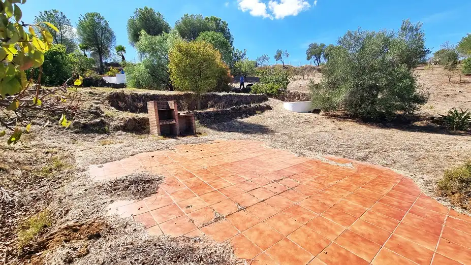 Jardín de Finca rústica en venta en El Campillo (Huelva) con Aire acondicionado, Jardín privado y Terraza