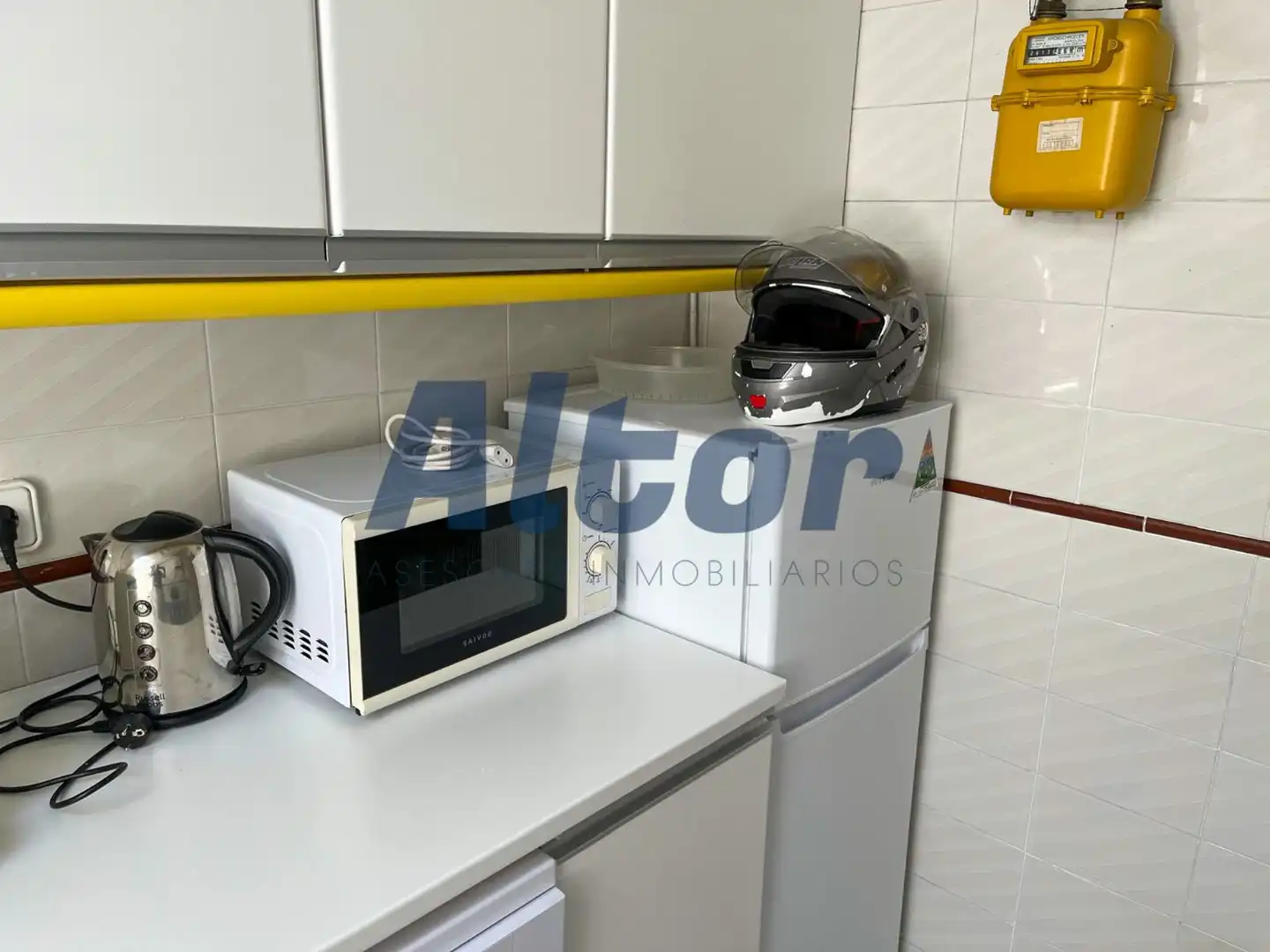 Cuina de Dúplex de lloguer en Madrid amb Aire condicionat, Calefacció i Moblat