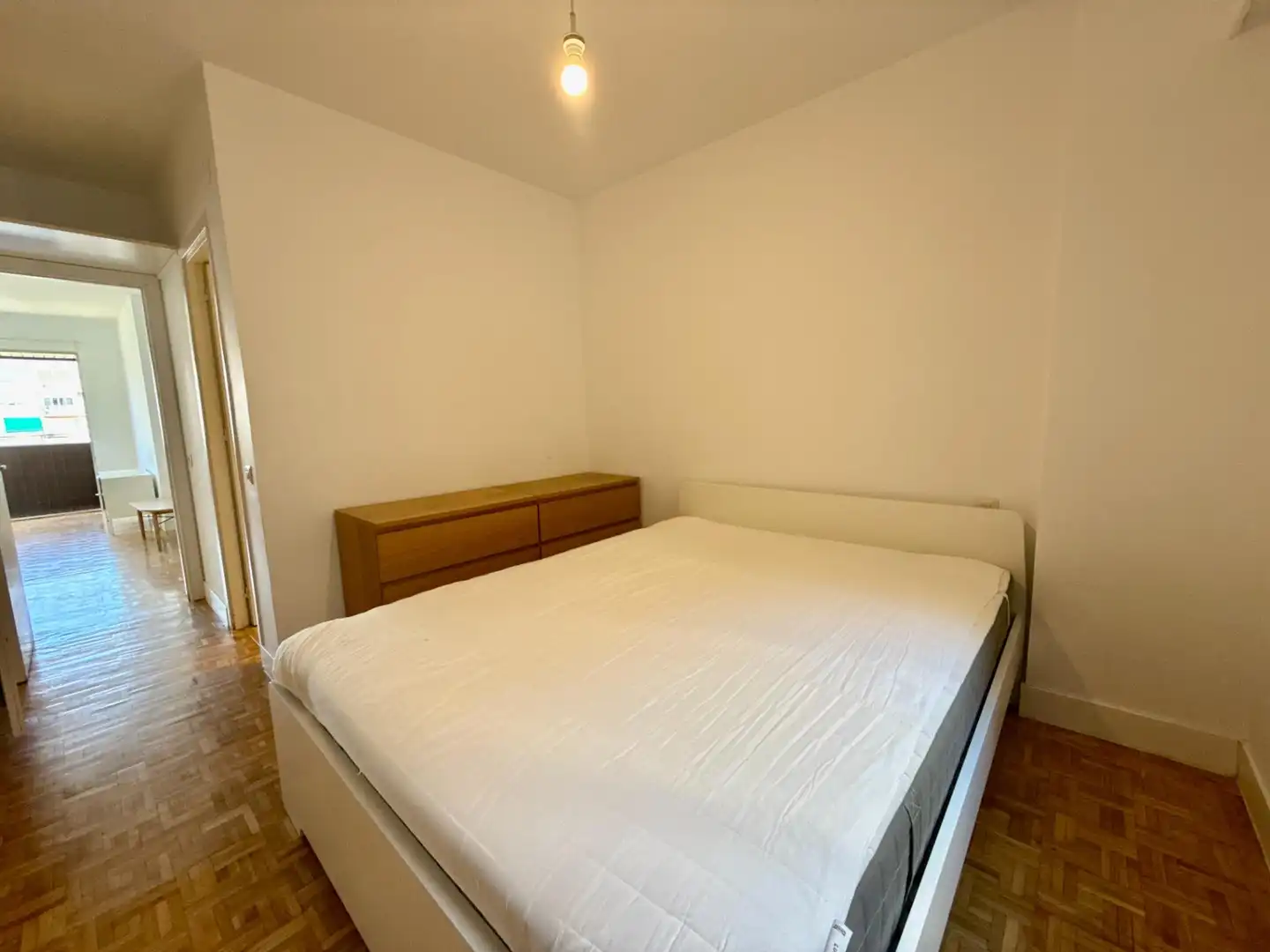 Habitación de Apartamento de alquiler en Madrid con Aire acondicionado, Calefacción y Terraza