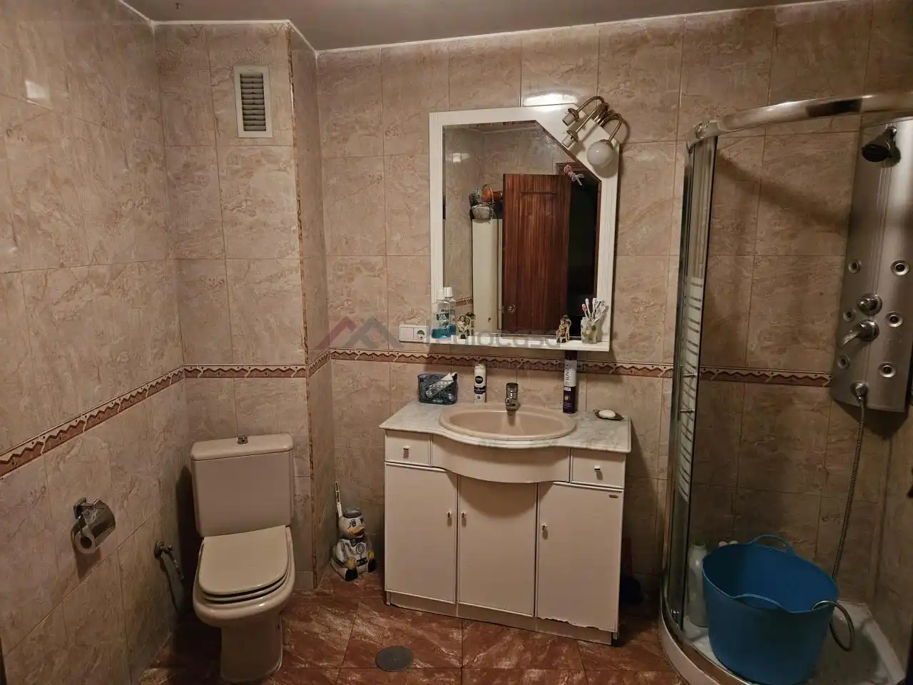 Badezimmer von Wohnung zum Verkauf in San Andrés del Rabanedo mit Heizung und Terrasse