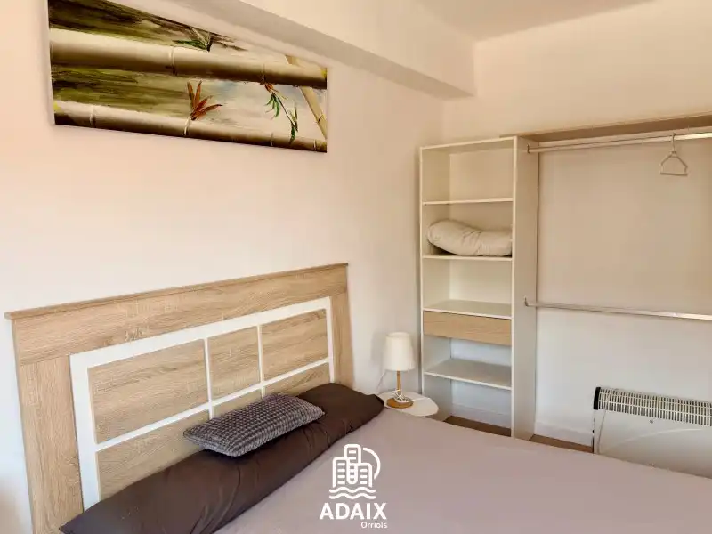 Habitación de Piso de alquiler en Sagunto / Sagunt con Aire acondicionado, Calefacción y Amueblado