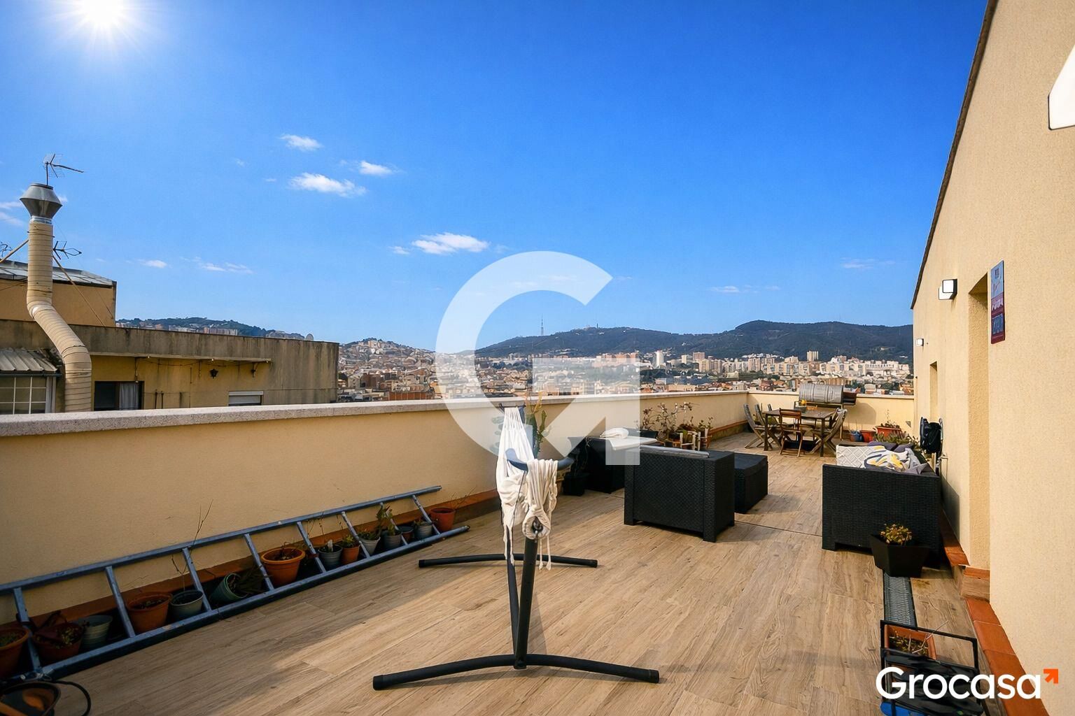 Terrasse von Wohnung zum Verkauf in  Barcelona Capital mit Klimaanlage, Heizung und Terrasse