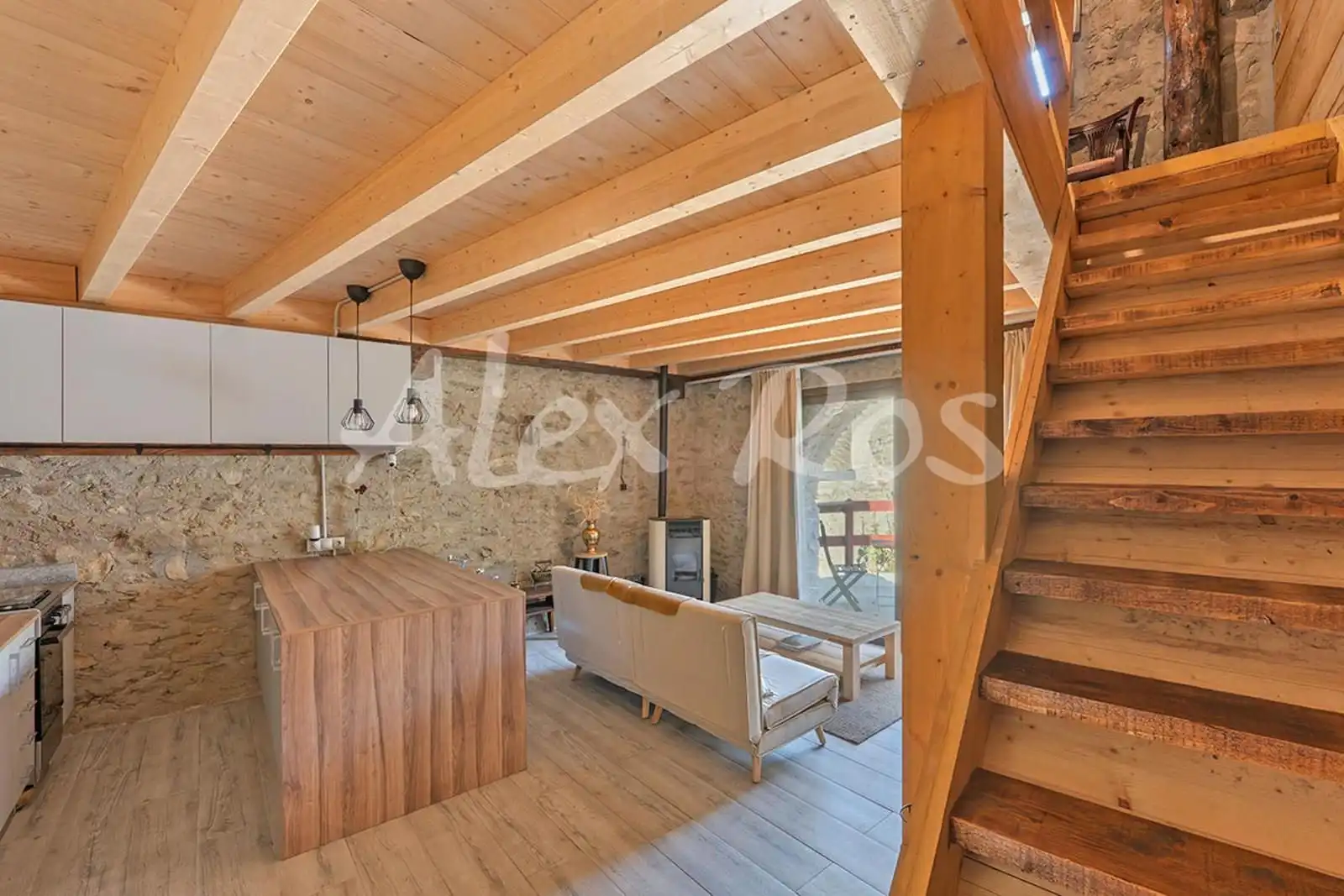 Sala de estar de Casa o chalet en venta en Llo con Terraza y Trastero