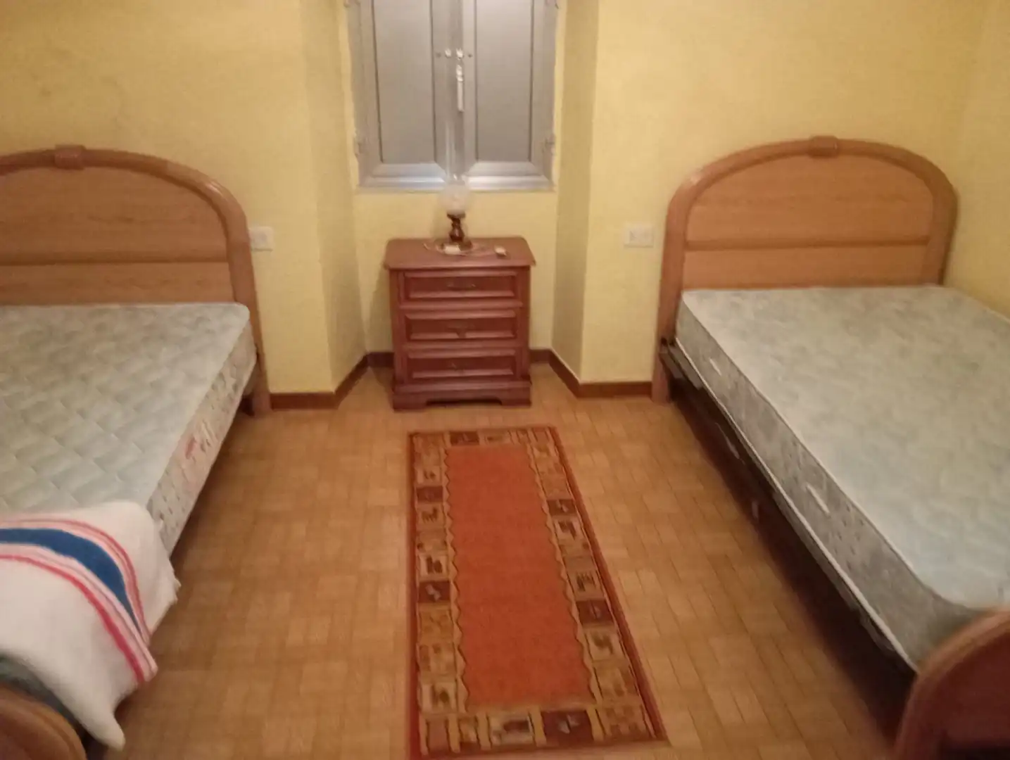 Habitación de Casa adosada en venta en Ponteceso con Amueblado, Lavadora y TV