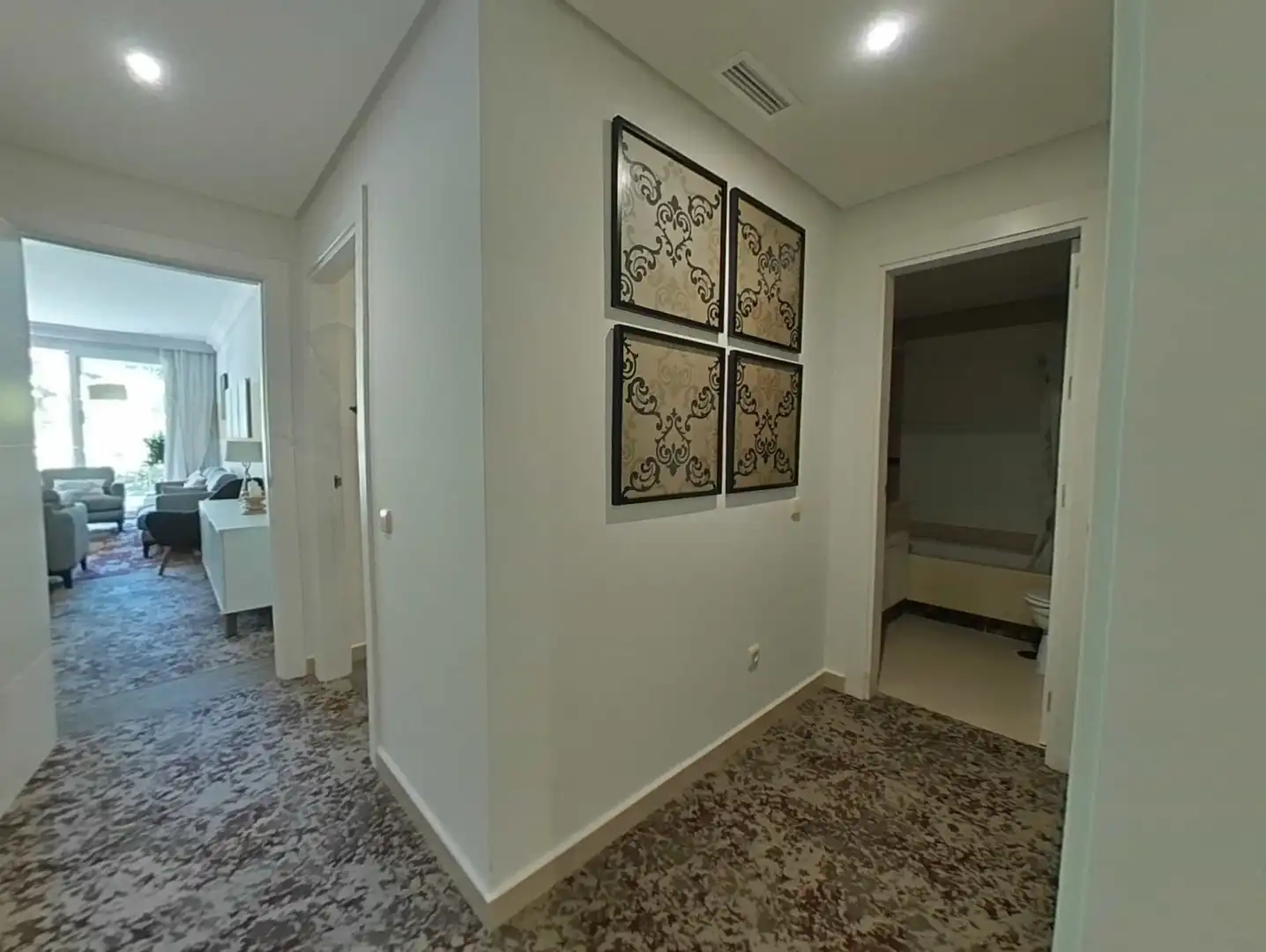 Apartament en venda en Marbella amb Terrassa, Traster i Moblat