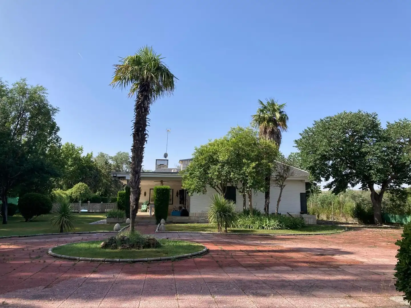 Vista exterior de Casa o chalet en venta en Aranjuez con Jardín privado y Piscina
