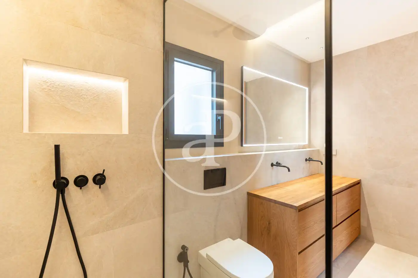 Piso con terraza en venta en Ronda de la Univ., imagen 14