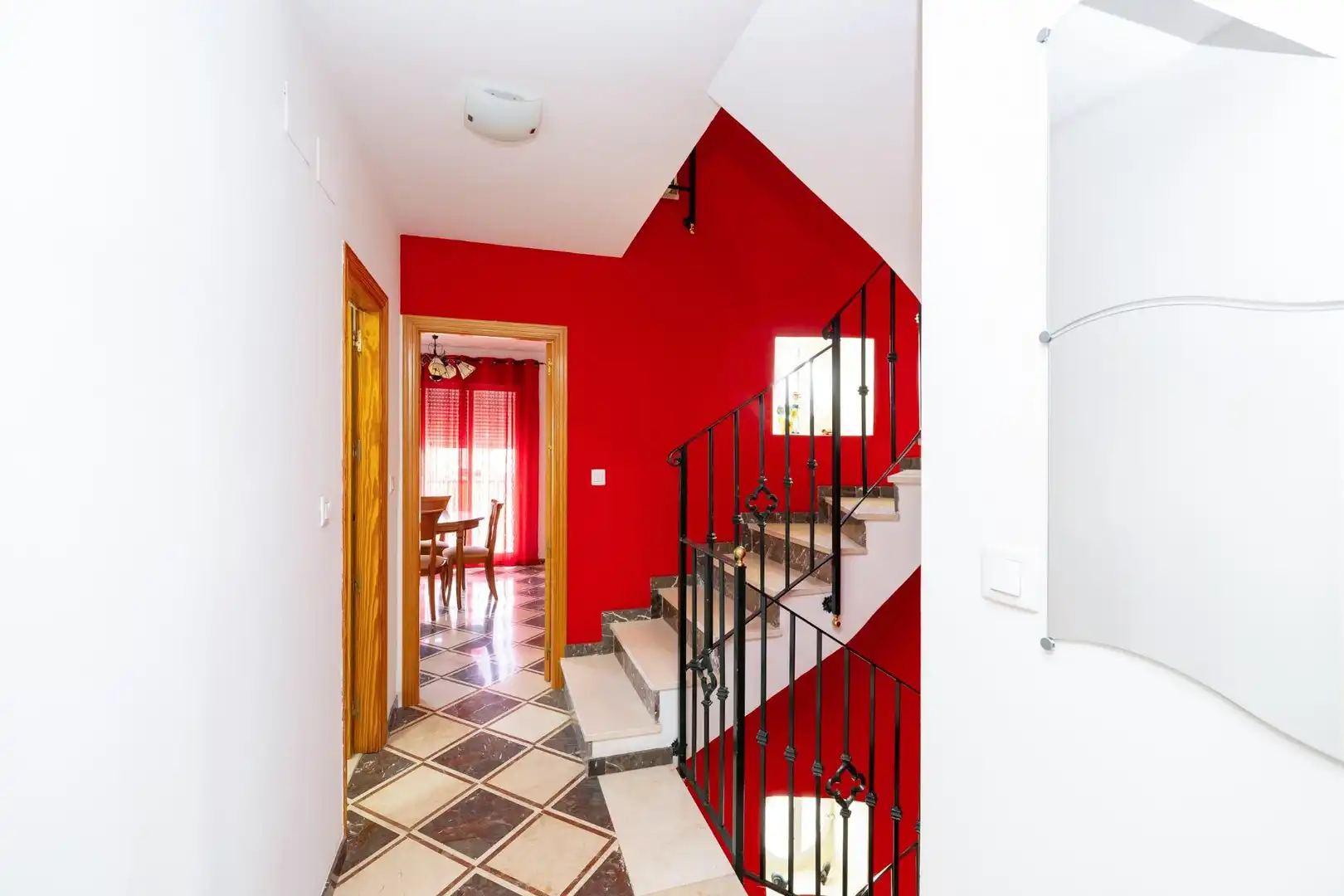 Houses for sale in Gójar  with Air Conditioner, Heating and Private garden