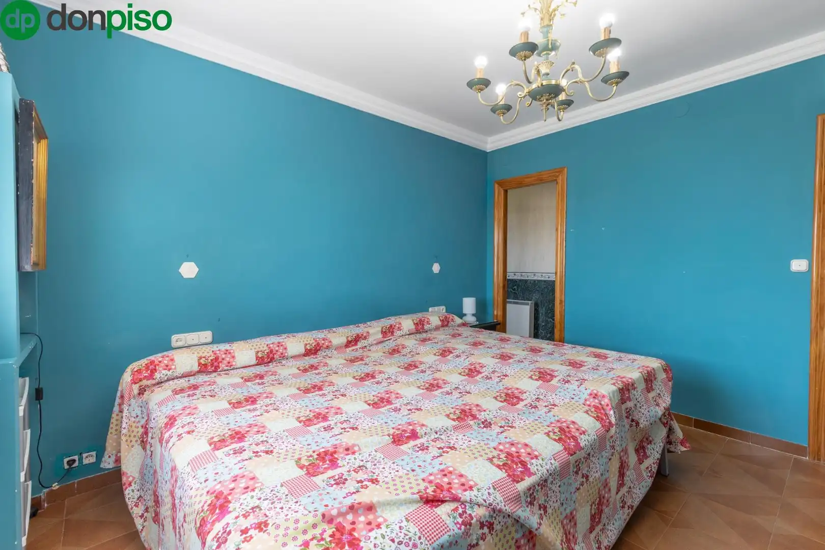 House with pool for sale in Avenida MONTEVIVE, imagen 22