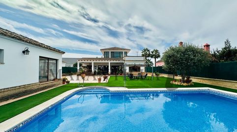 Magnífico chalet en Pinares de Lepe