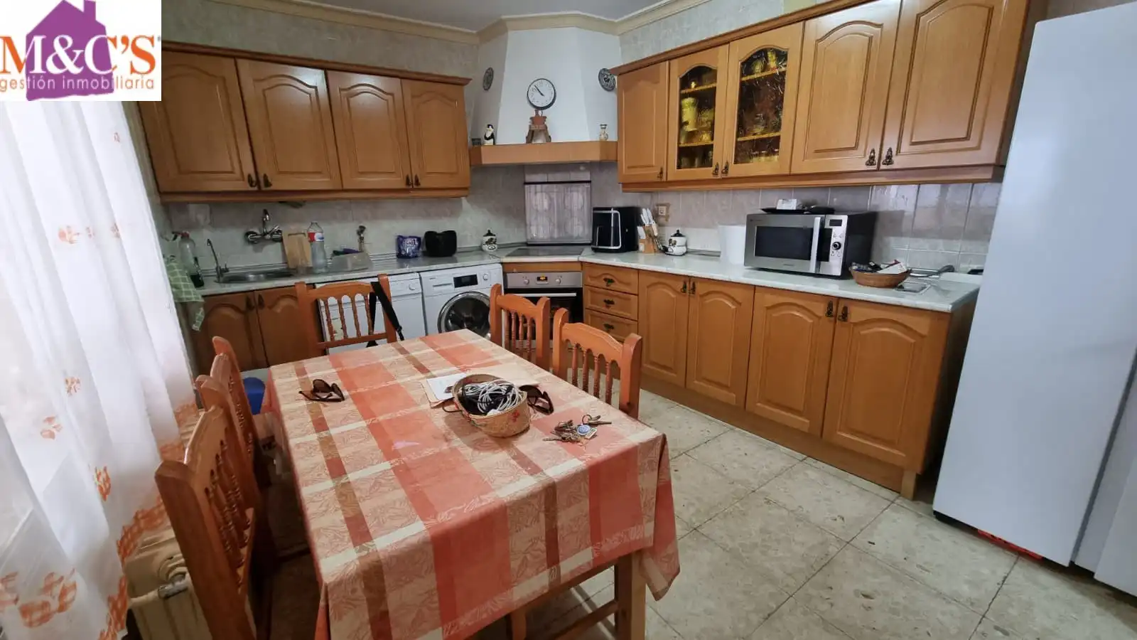 Cuina de Casa o xalet en venda en Puertollano amb Aire condicionat, Terrassa i Traster