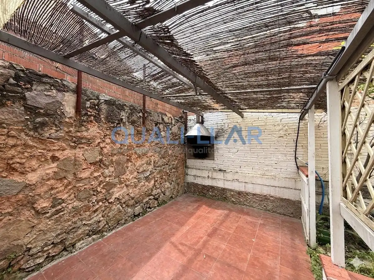 Terrasse von Geschaftsraum zur Miete in Sant Joan Despí mit Klimaanlage