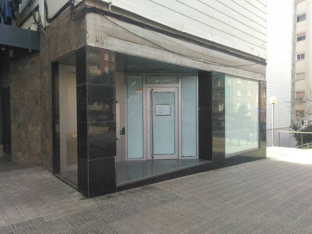 Local comercial en Venta en Av Can Serra  en Can Serra