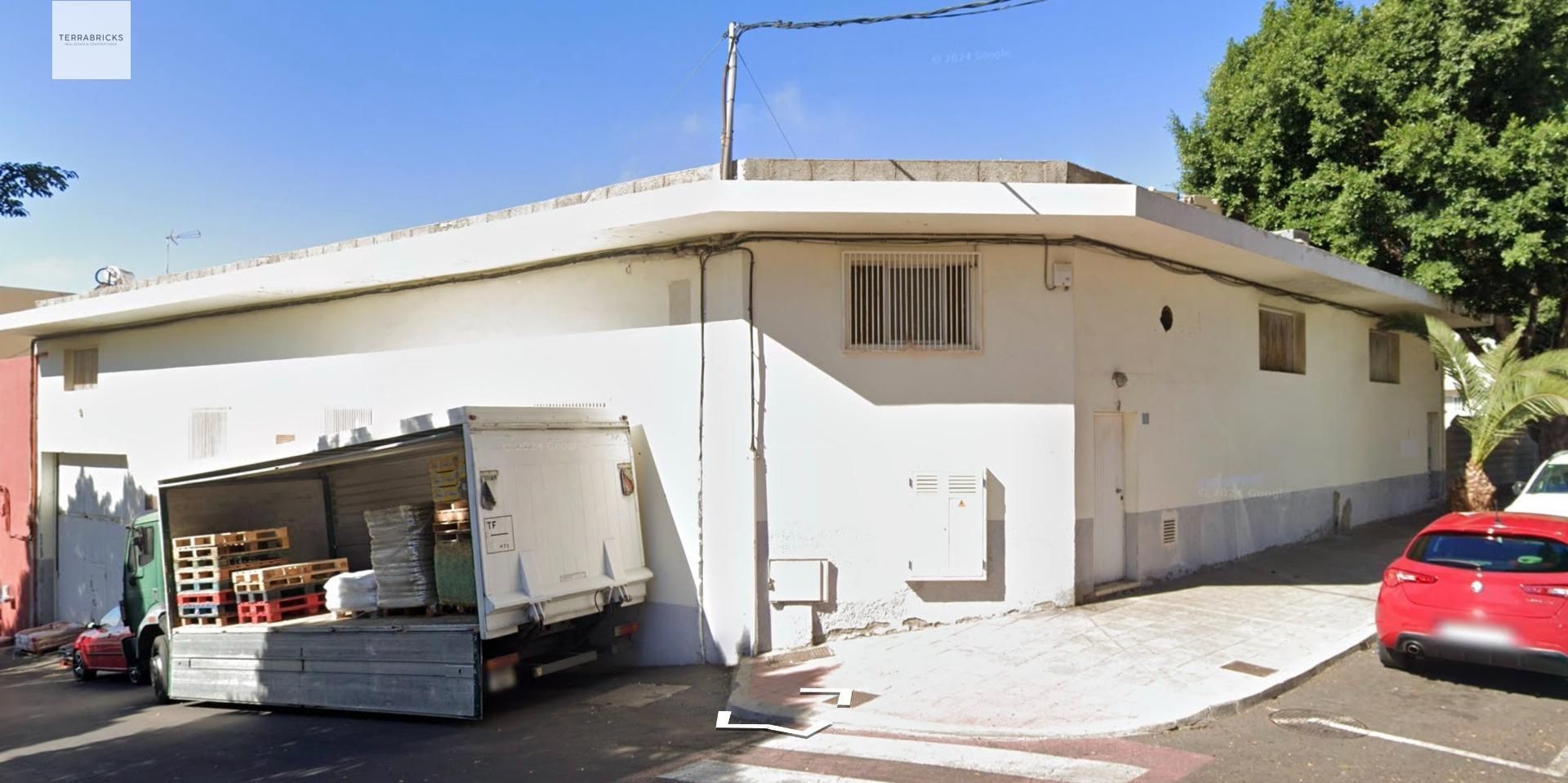 Industrial buildings for sale in Guía de Isora interior