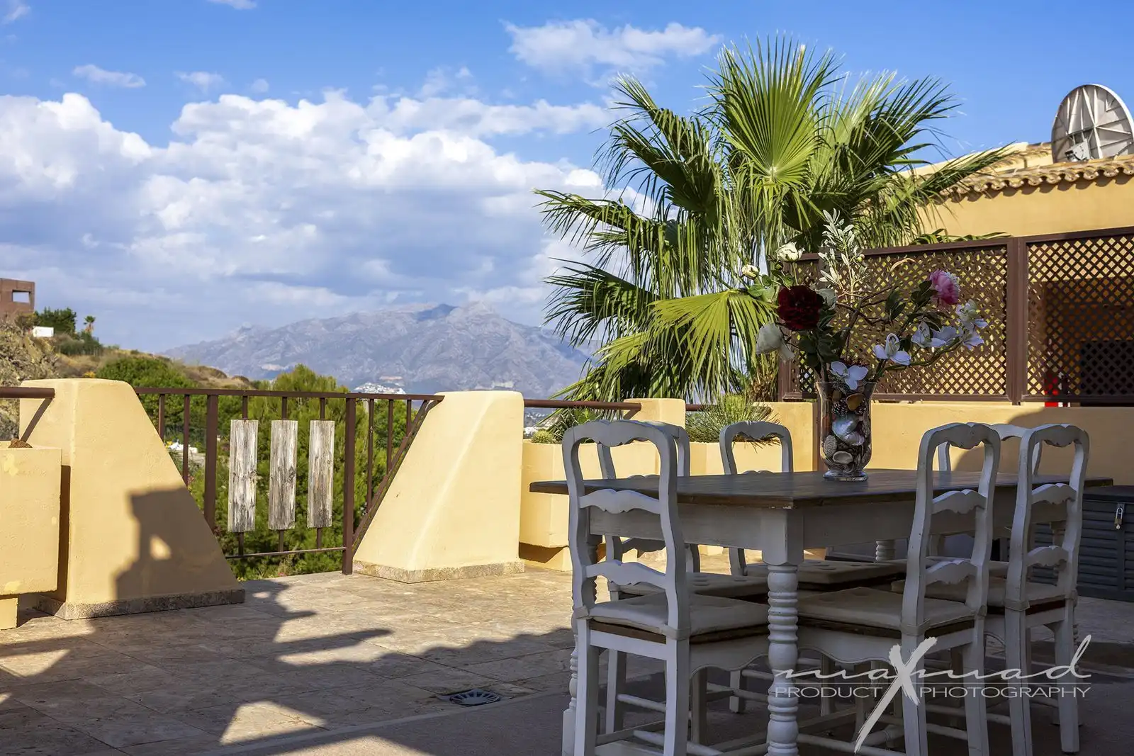 Terrace of Apartments for sale in Benahavís  with Air Conditioner, Storage room and Furnished