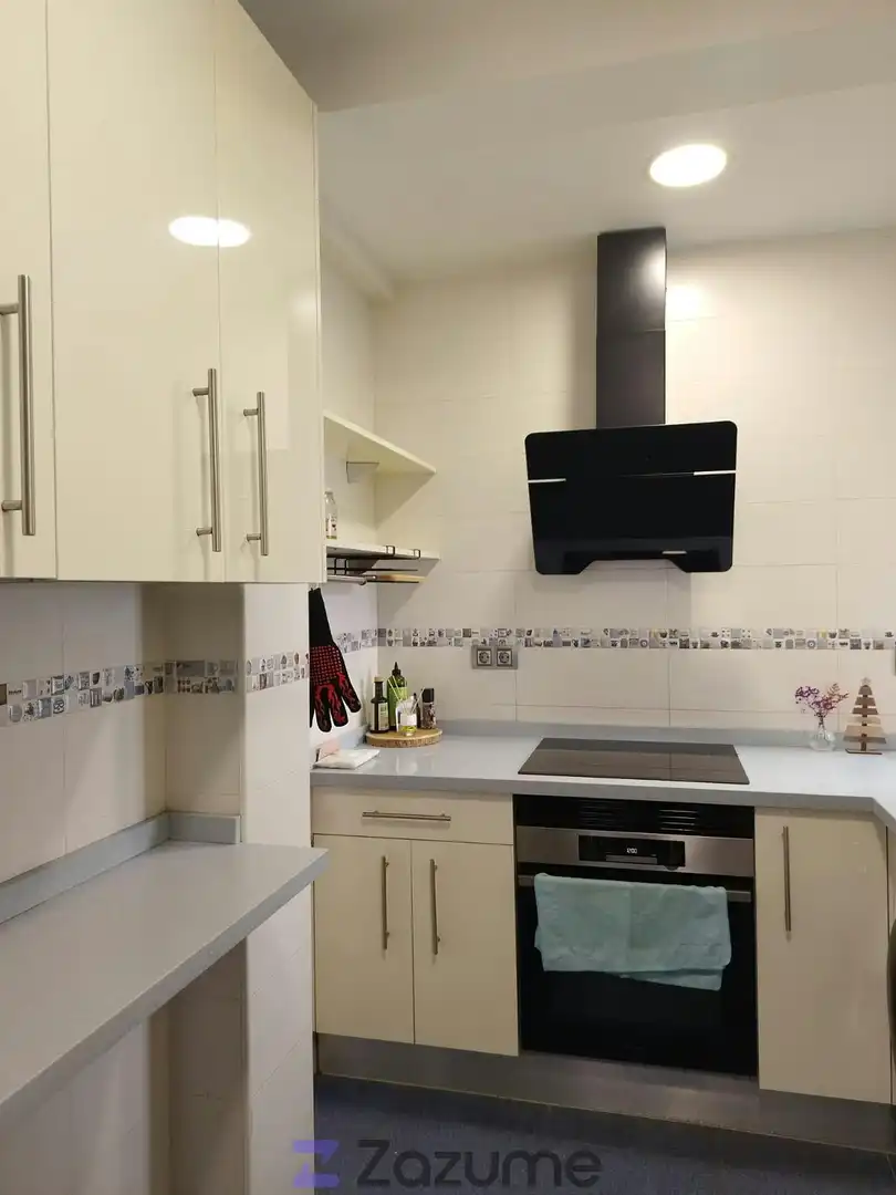 Cocina de Piso de alquiler en Sevilla con Amueblado, Horno y Lavadora
