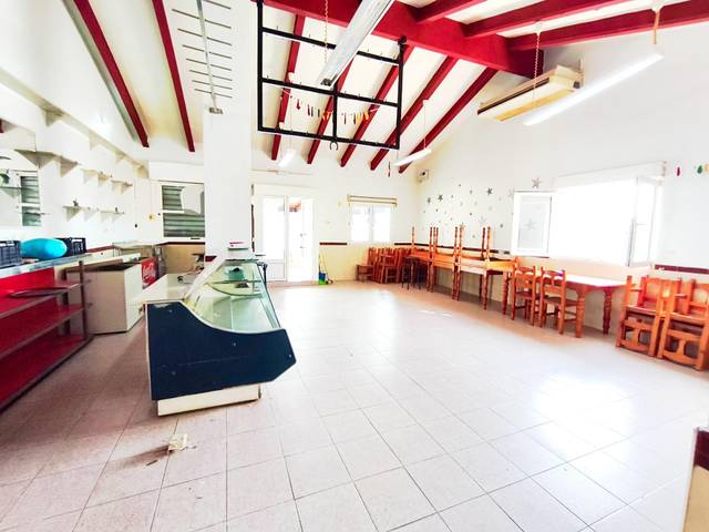 Local comercial en Venta en Calle NICOLAS SALMERON-EL BEAL en Llano del Beal