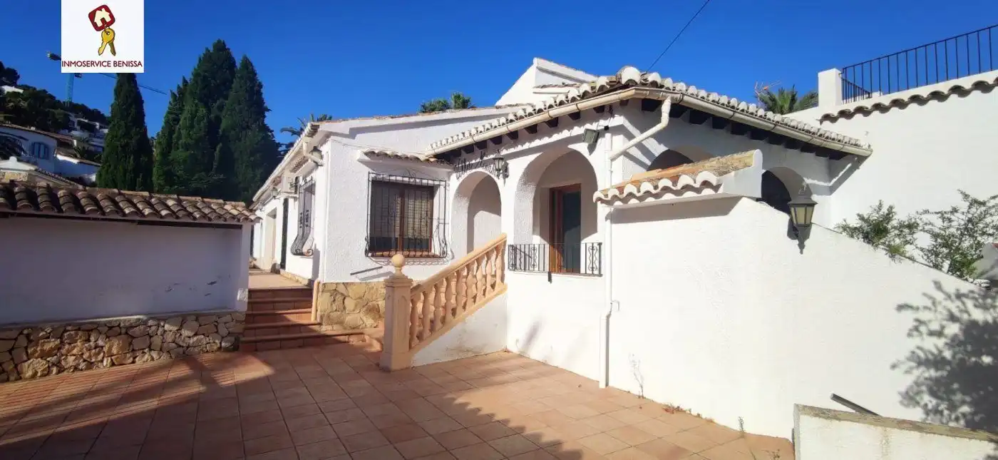 Casa amb piscina en venda a Benissa pueblo