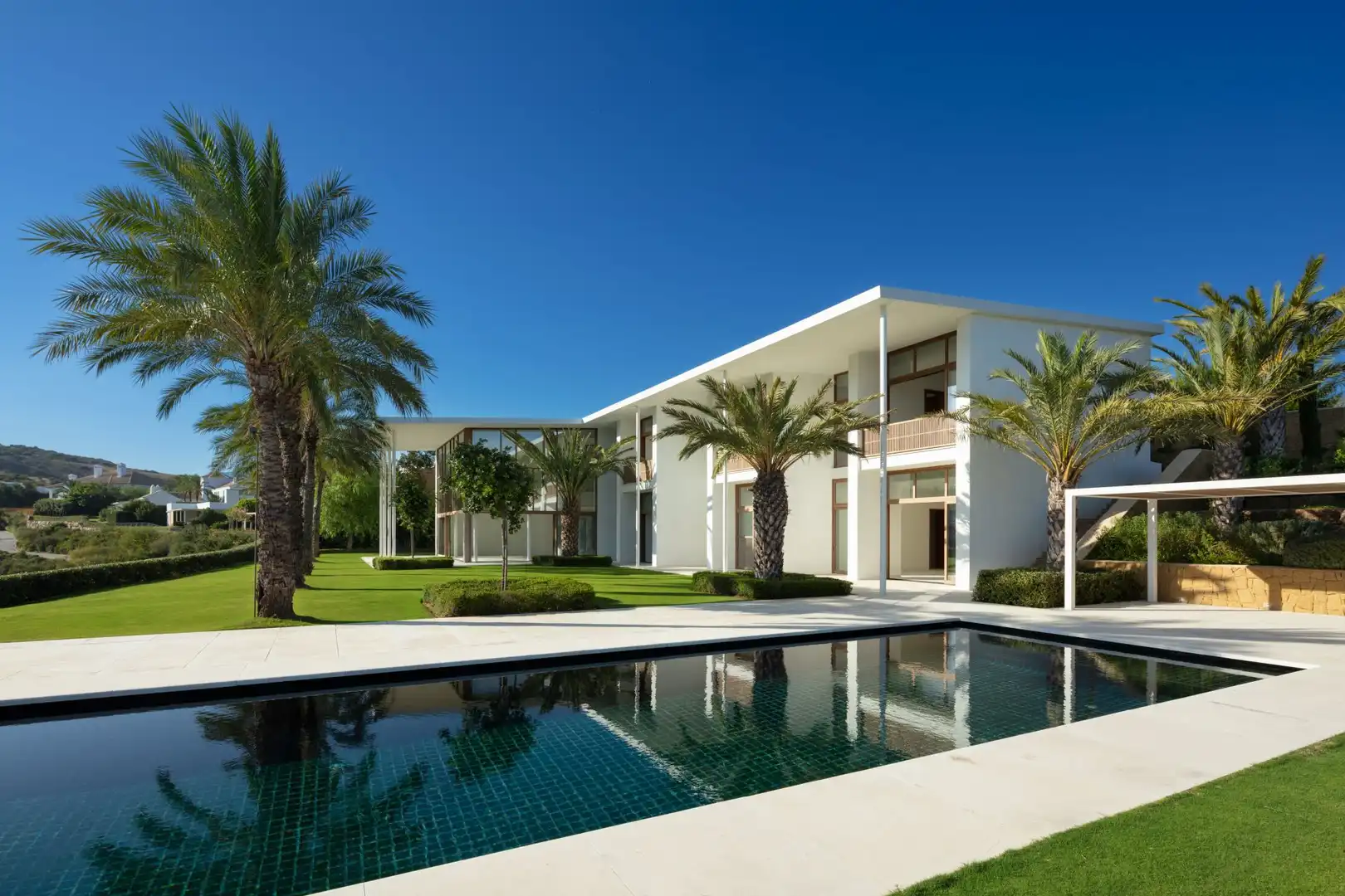 Villa con piscina in vendita a Urbanizacion Cortesin