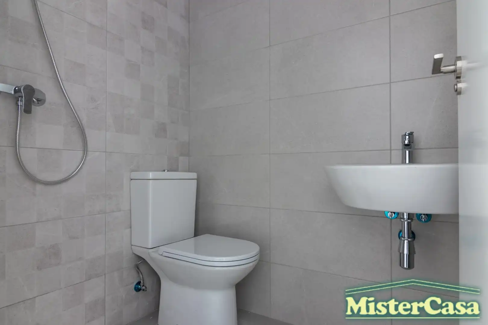 Badezimmer von Wohnung zum Verkauf in Jerez de la Frontera mit Klimaanlage, Privatgarten und Terrasse