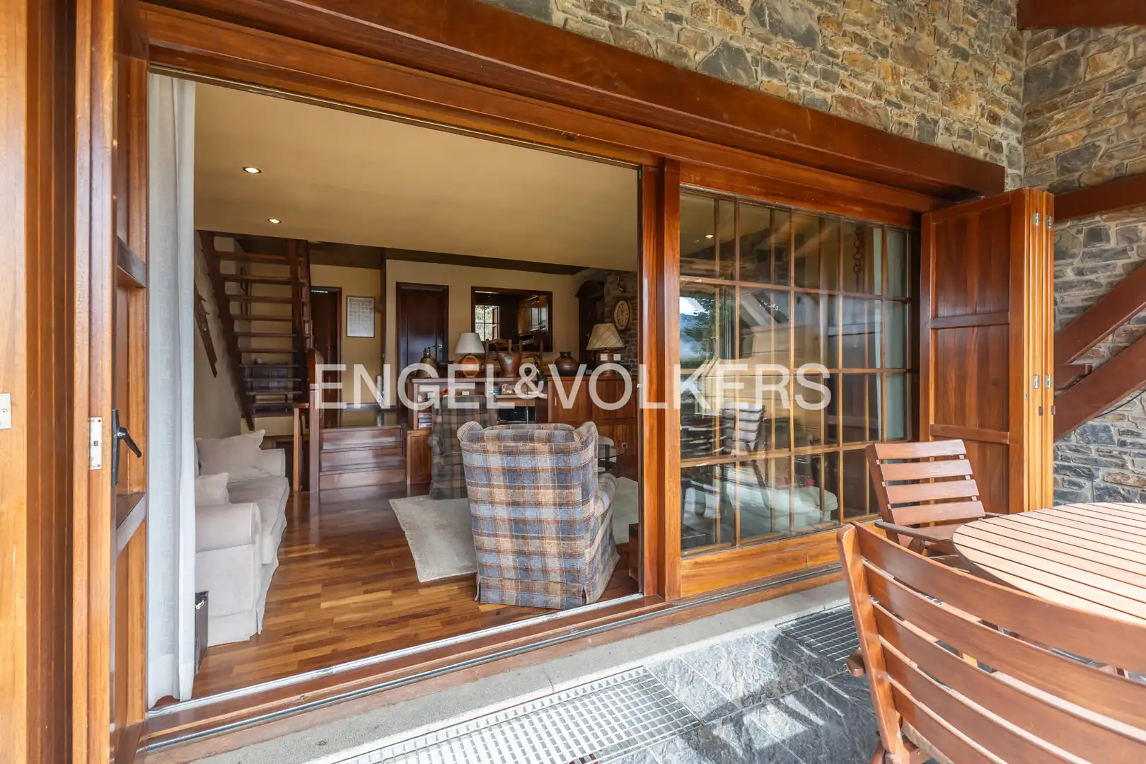 Terrace of Detached homes for sale in Llívia  with Heating, Parquet flooring and Terrace