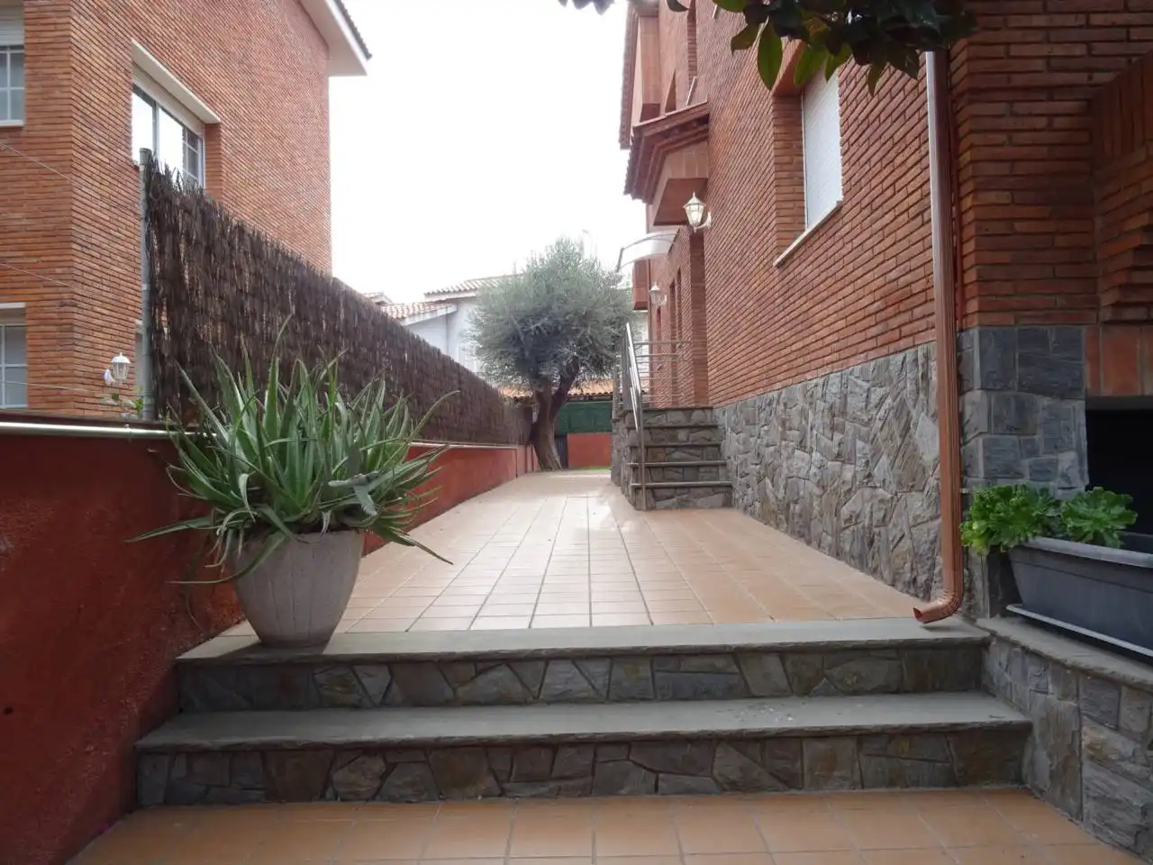 Terraced house to rent in Avenida AMERICA