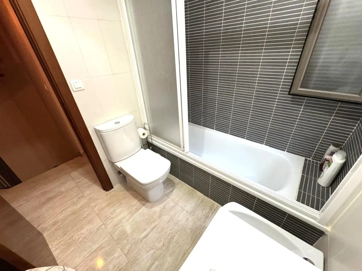 Baño de Casa adosada en venta en Punta Umbría con Aire acondicionado, Terraza y Amueblado