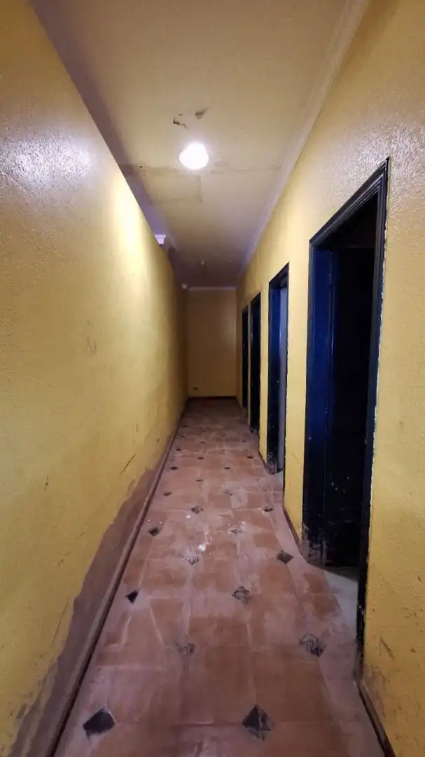 Local comercial de lloguer a Carrer de Fortaleny, imagen 4