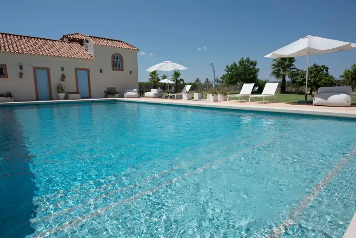 Piscina de Casa o chalet en venta en Elche / Elx con Aire acondicionado, Calefacción y Jardín privado