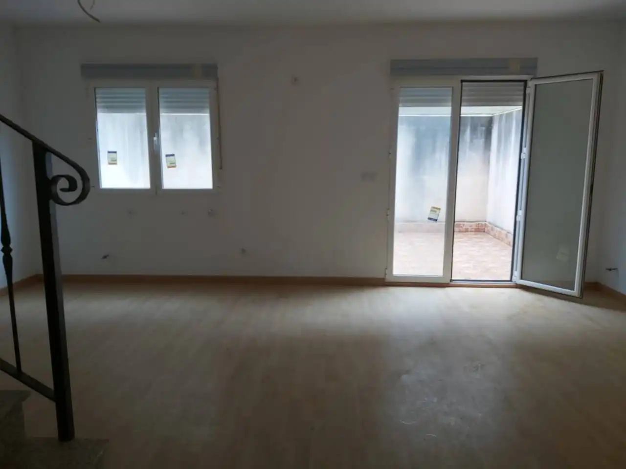 Casa adosada en venda en Casas de Juan Núñez amb Calefacció i Terrassa