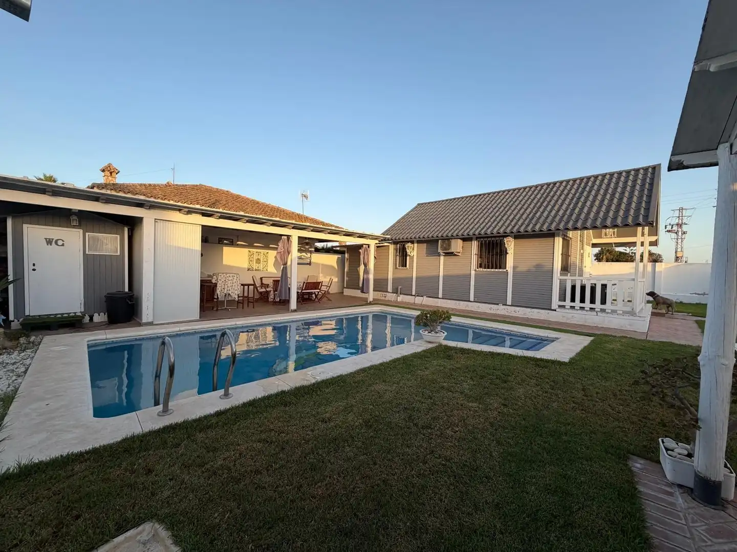 Casa rustica con piscina in vendita a Chipiona Norte