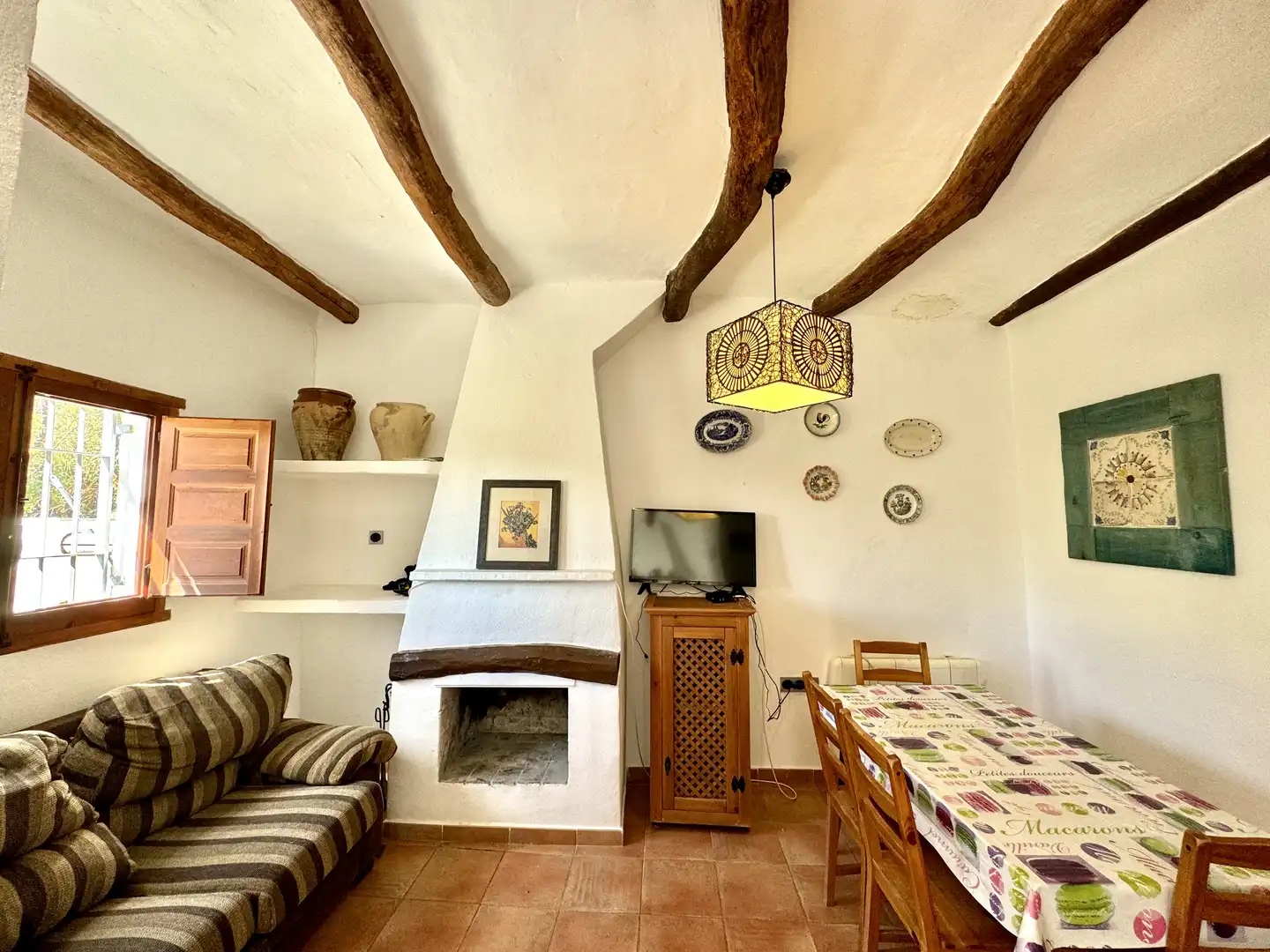 Sala de estar de Terreno en venta en Alpujarra de la Sierra