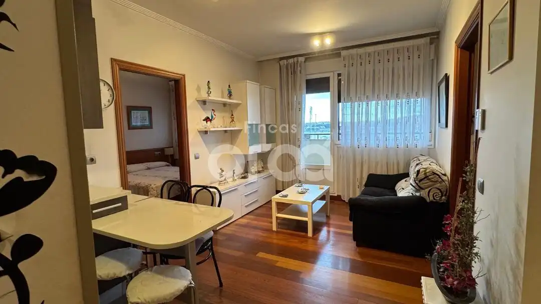 Bedroom of Flat for sale in Santurtzi   with Heating, Terrace and Furnished