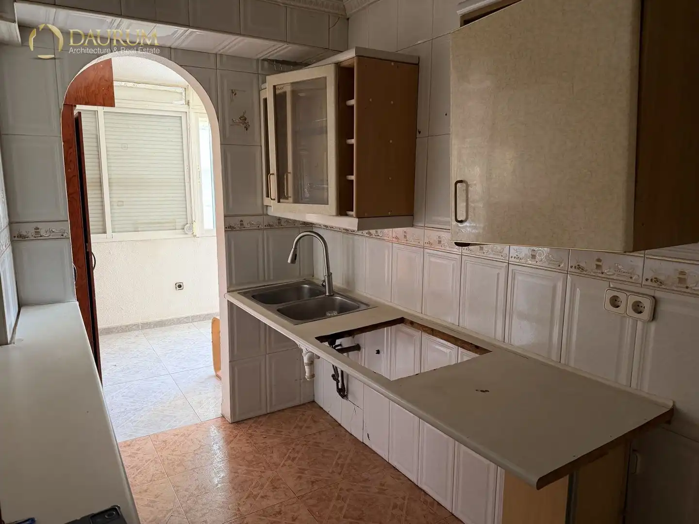Küche von Wohnung zum Verkauf in Móstoles mit Klimaanlage, Heizung und Terrasse