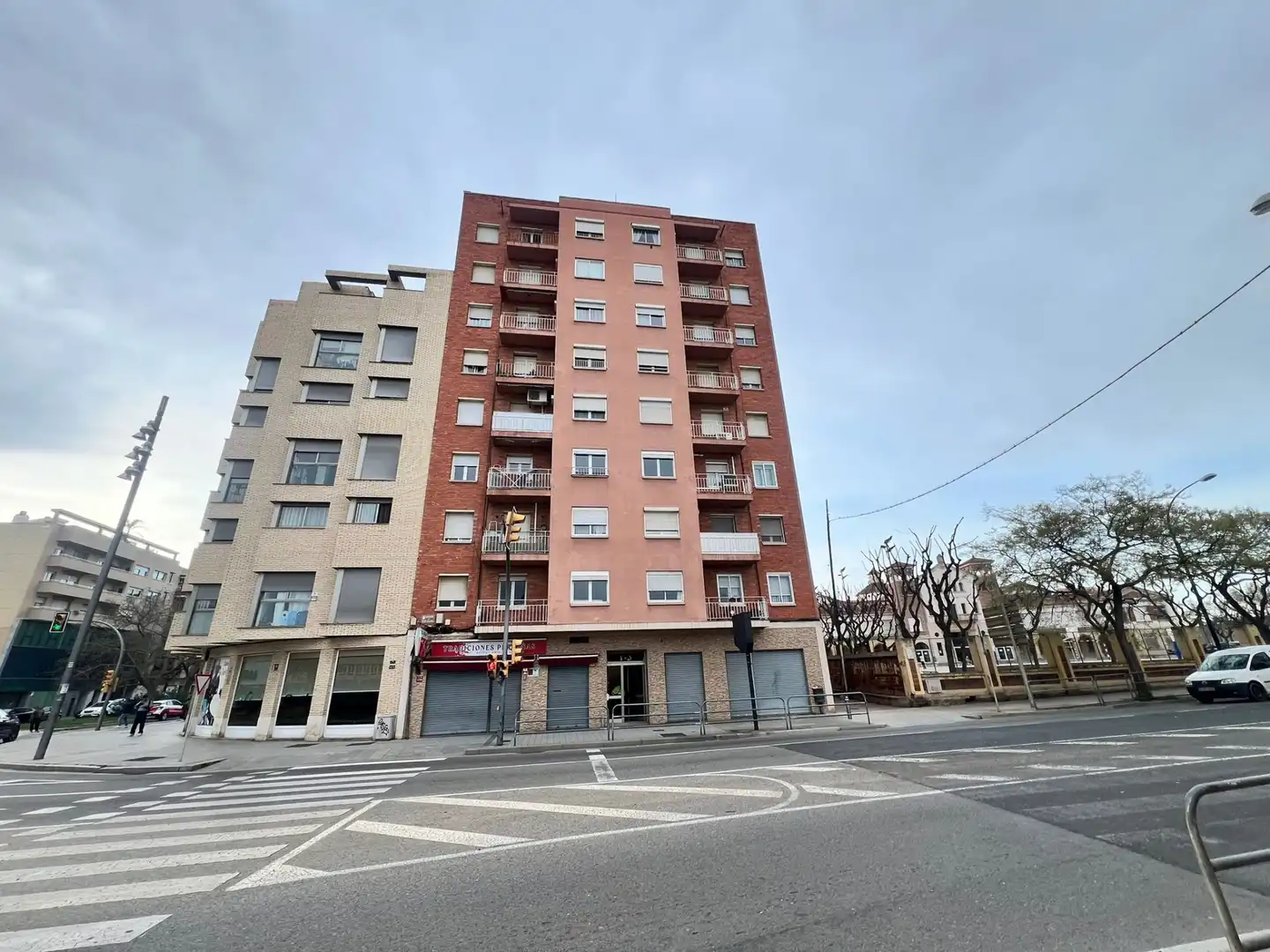 Vista exterior de Pis en venda en Reus amb Aire condicionat, Calefacció i Terrassa