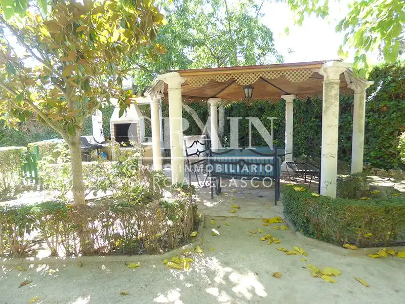 Garden of Houses for sale in Albacete  with Air Conditioner, Heating and Private garden