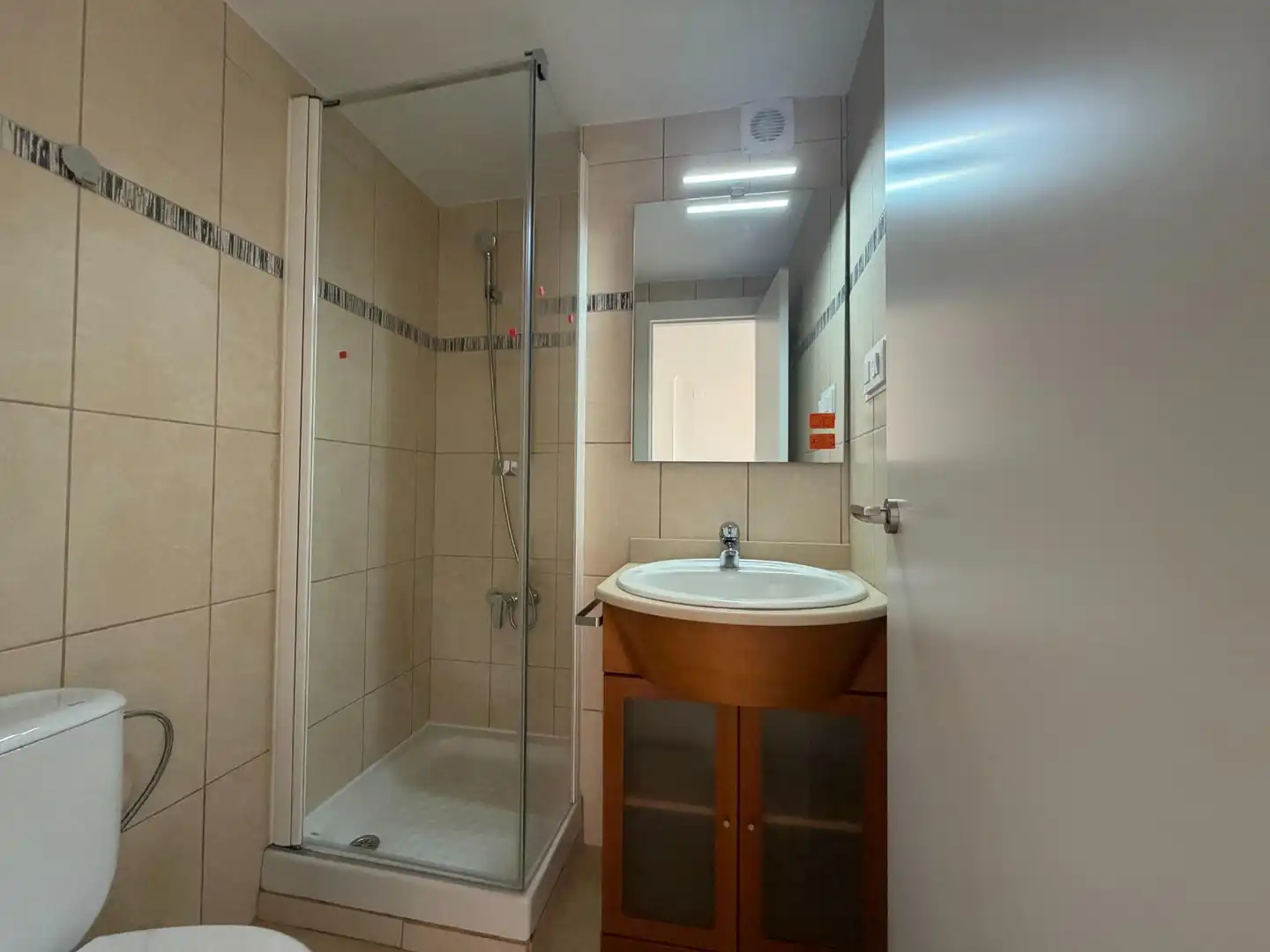Bathroom of Flat for sale in Roses  with Air Conditioner, Parquet flooring and Terrace